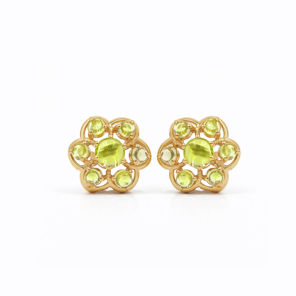 Peridot Cabochon Flower Stud Earrings in 925 Silver