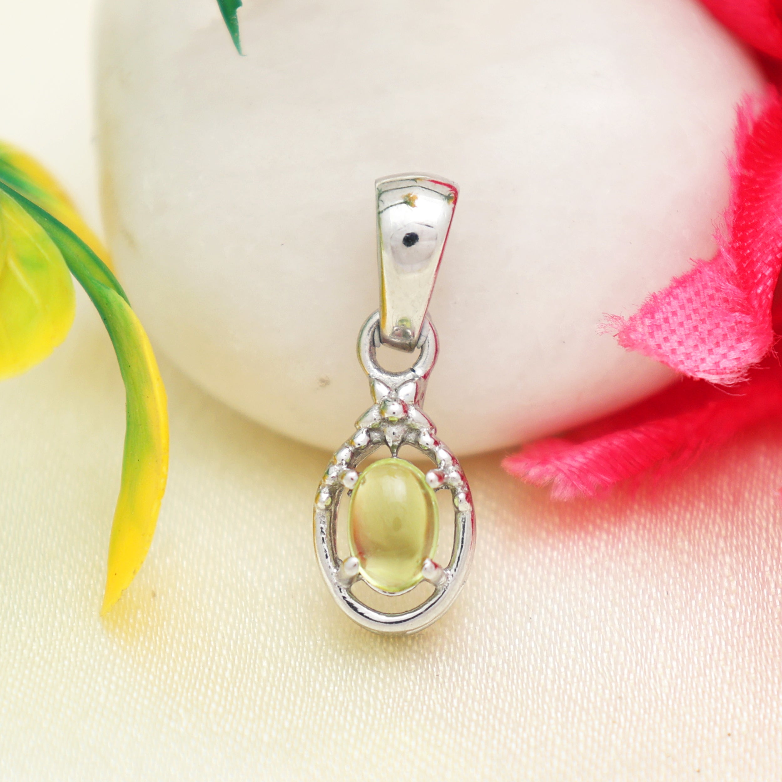 Peridot Oval Pendant with Prong Setting