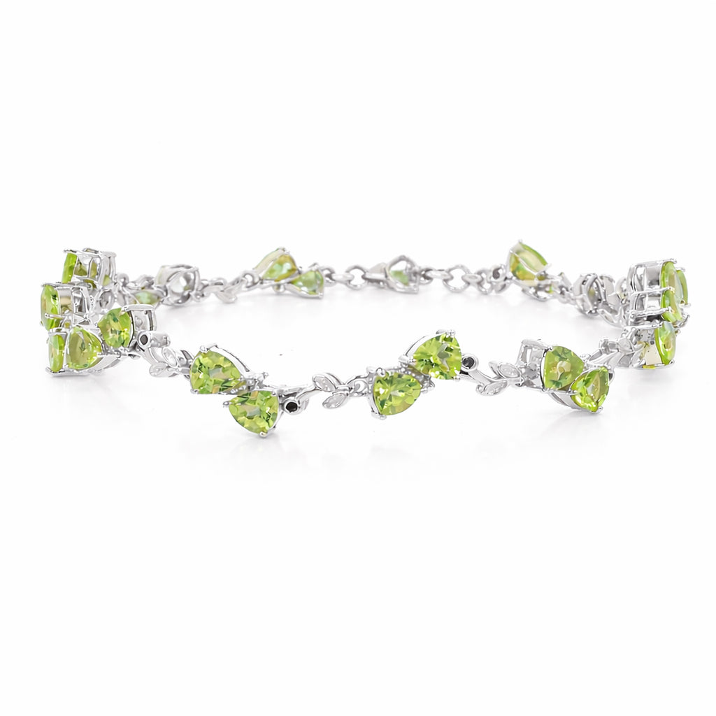 Trillion Peridot Leaf-Inspired Charm Link Bracelet in 925 Silver