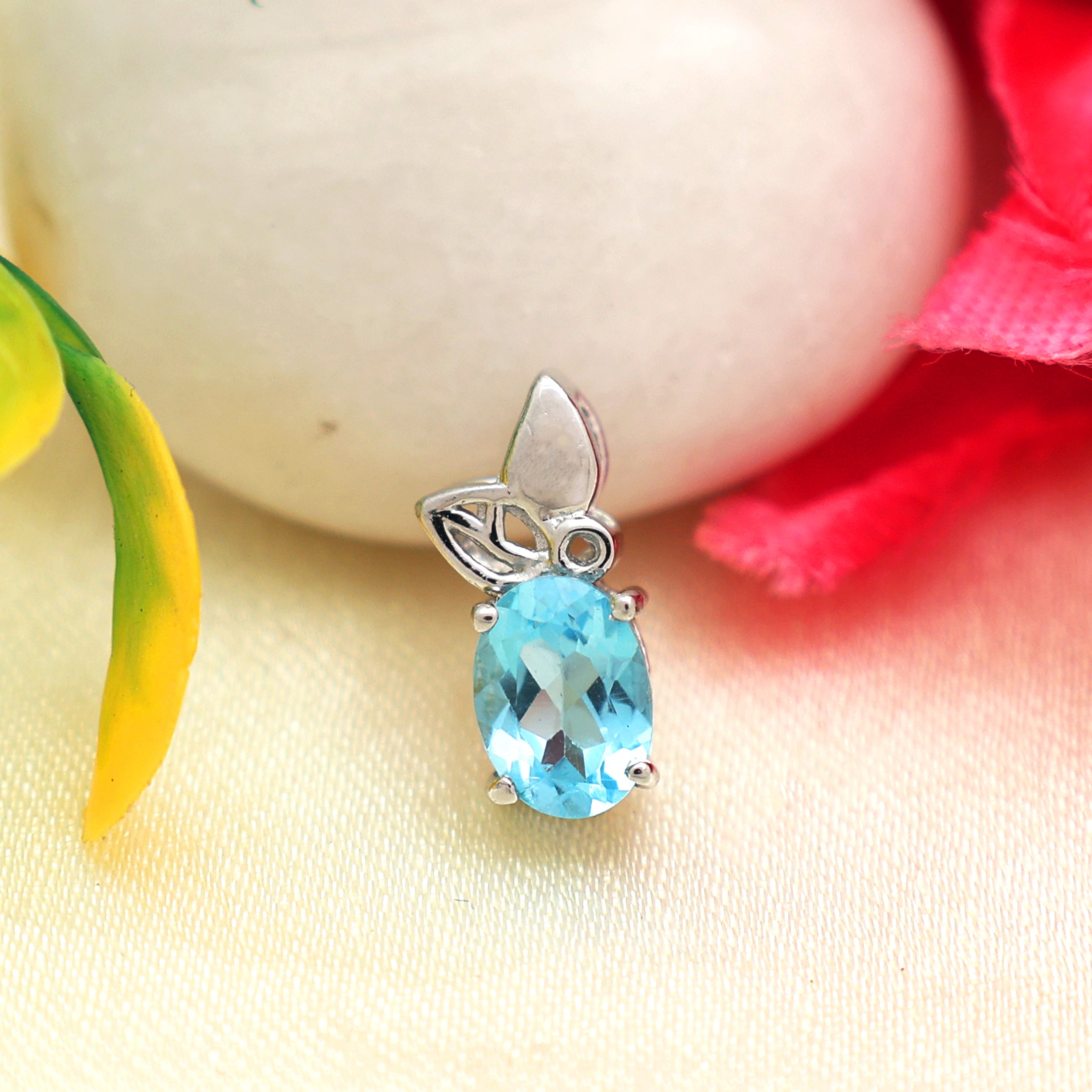 Swiss Blue Topaz Oval Pendant with Prong Setting