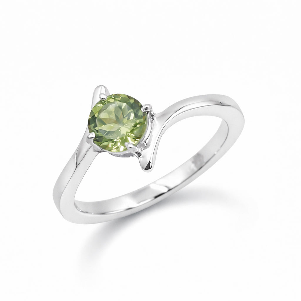 925 Silver Round Peridot Vintage Style Ring with Minimal Design