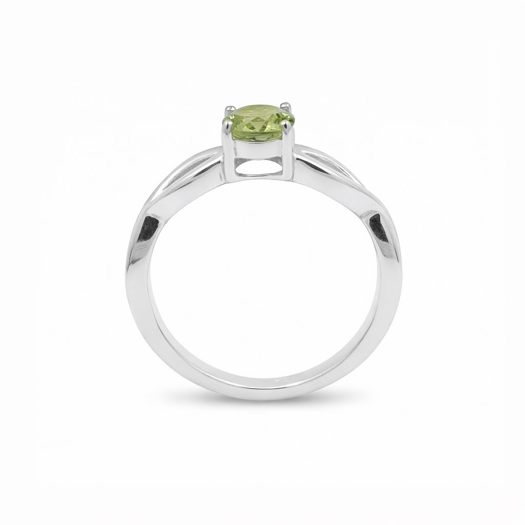 925 Silver Round Peridot Rope Band Ring with Classic Designer Style