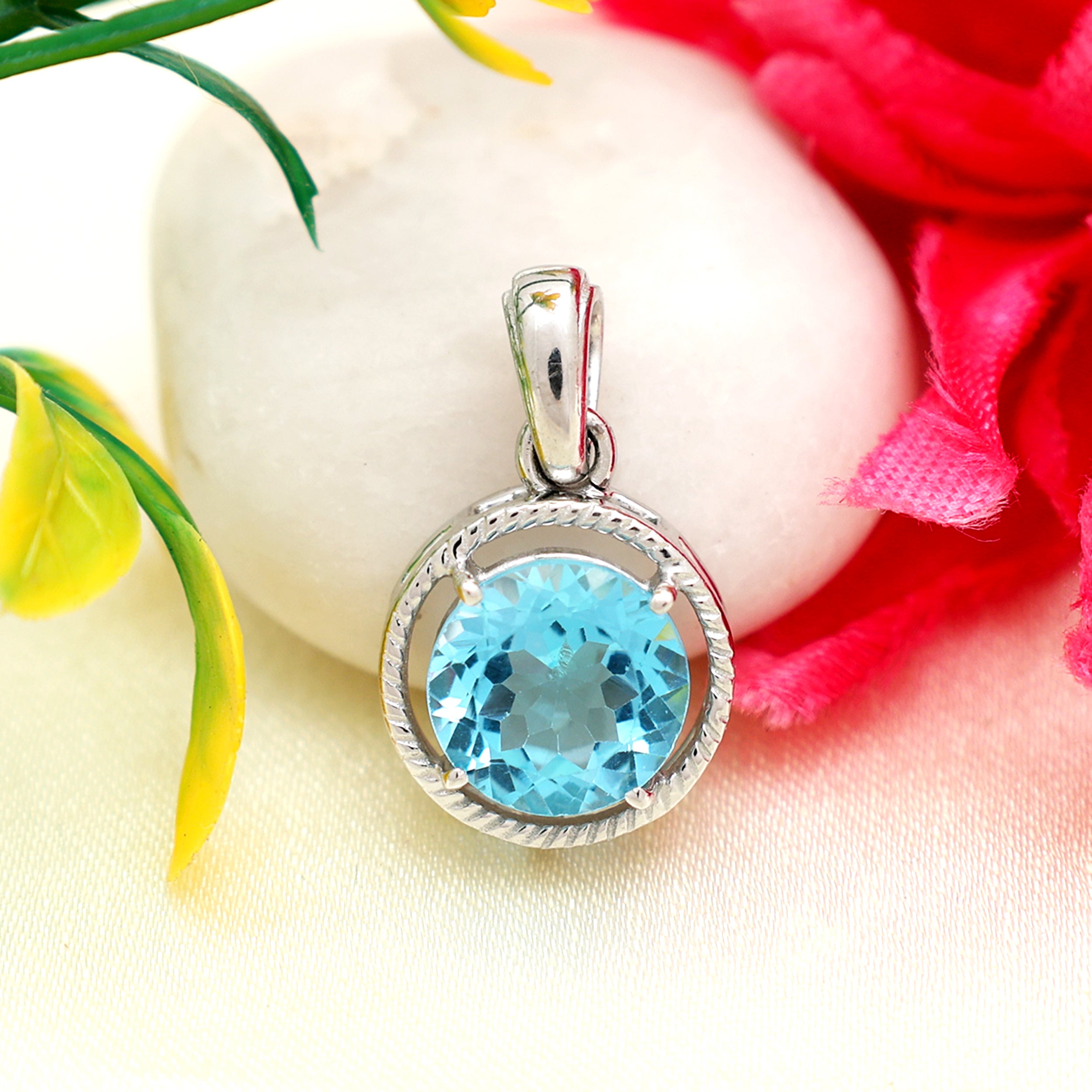 Swiss Blue Topaz Round Pendant with Prong Setting