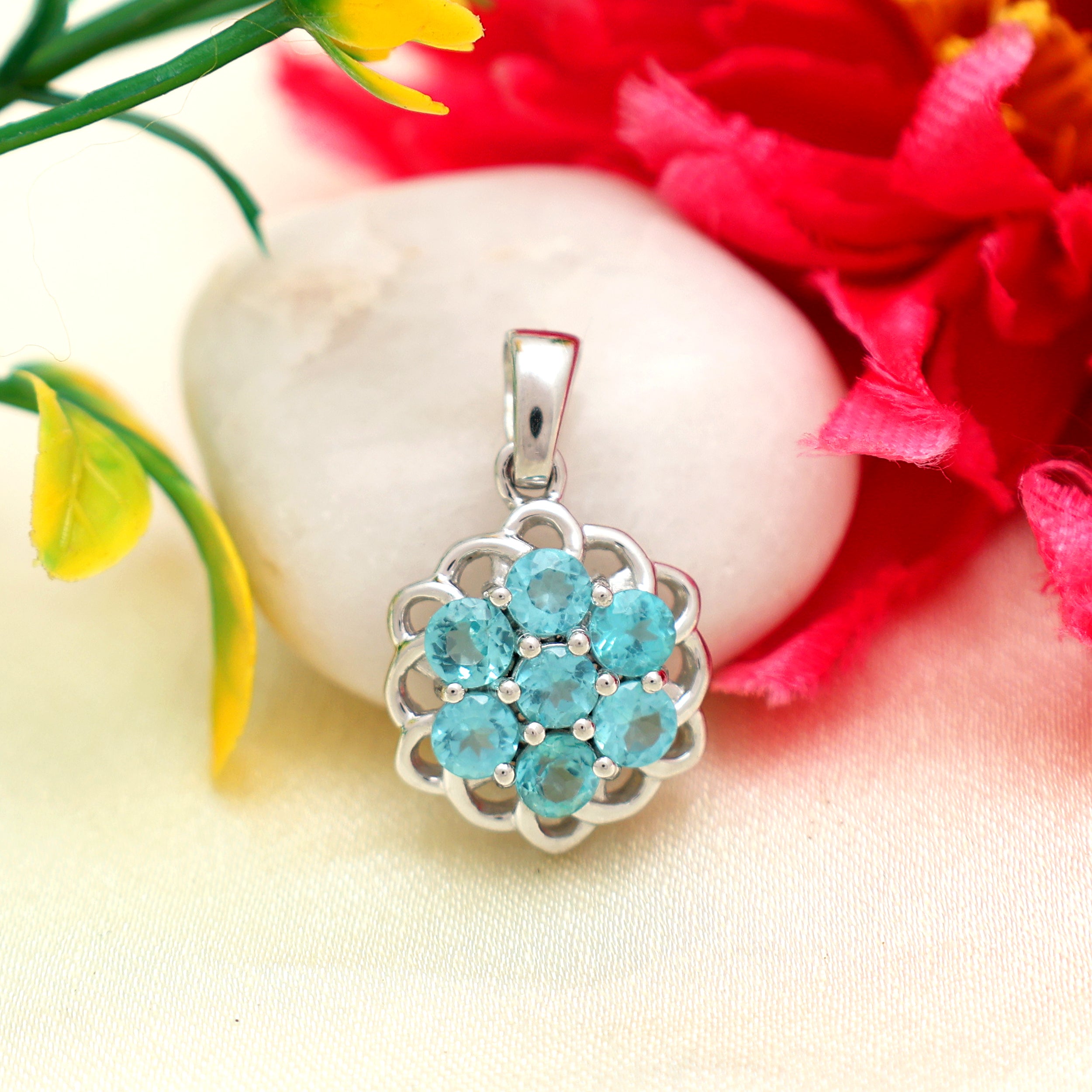 Sky Apatite Round Pendant with Prong Setting