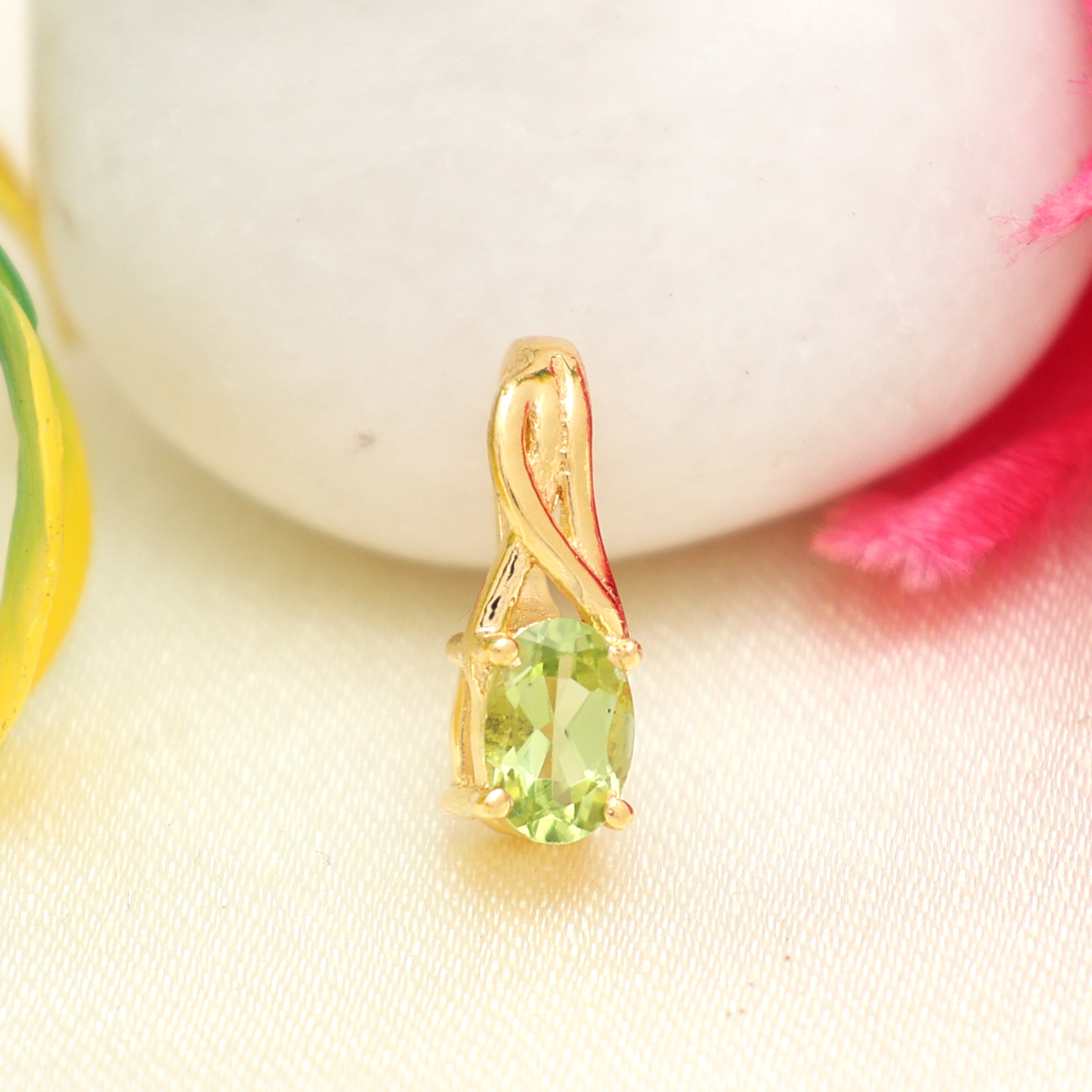 Peridot Oval Pendant with Prong Setting