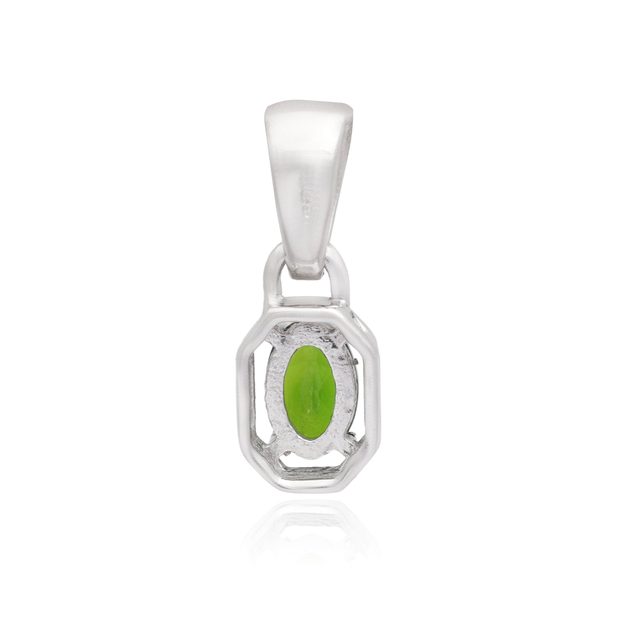 Chrome Diopside Oval Pendant with Prong Setting