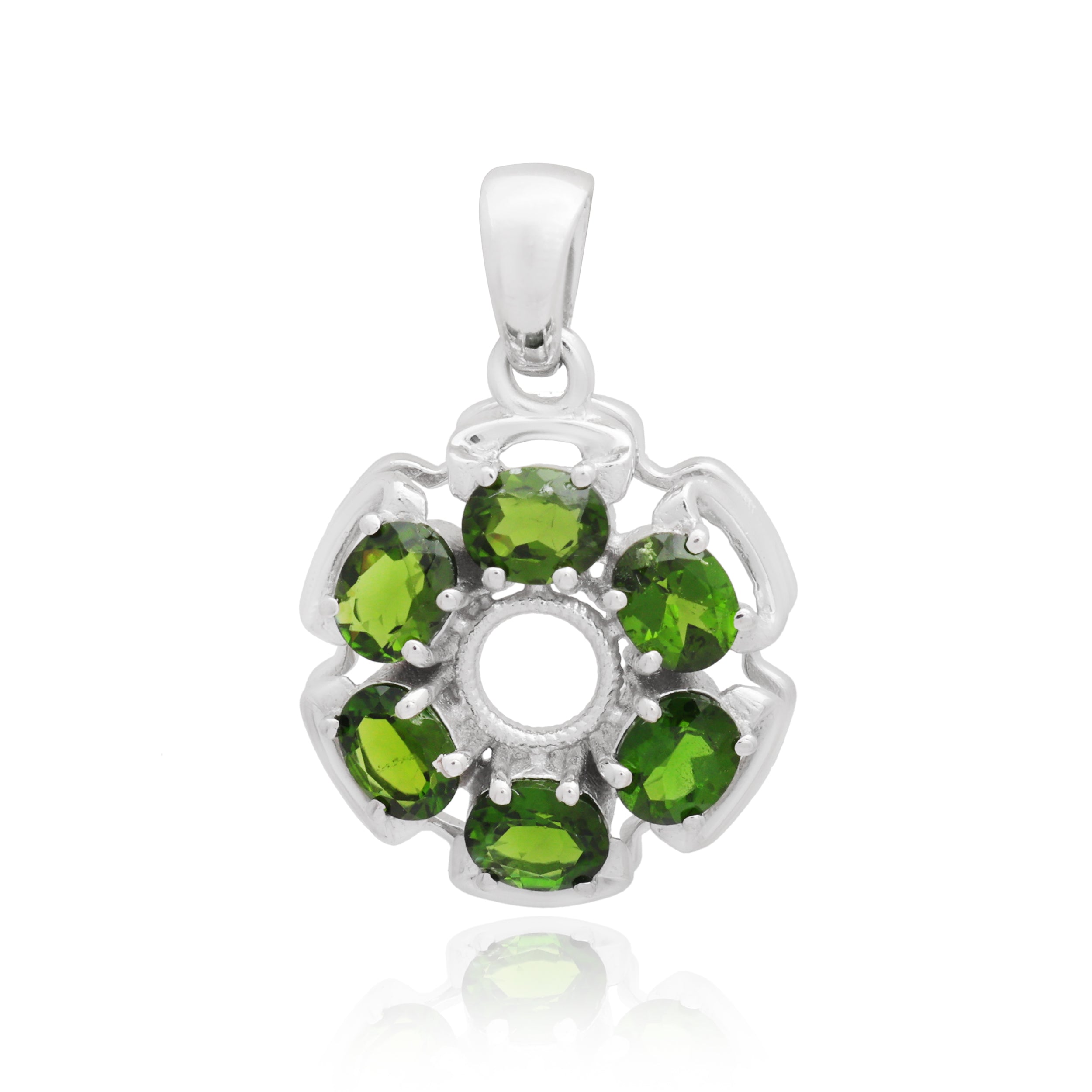 Chrome Diopside Oval Pendant with Prong Setting