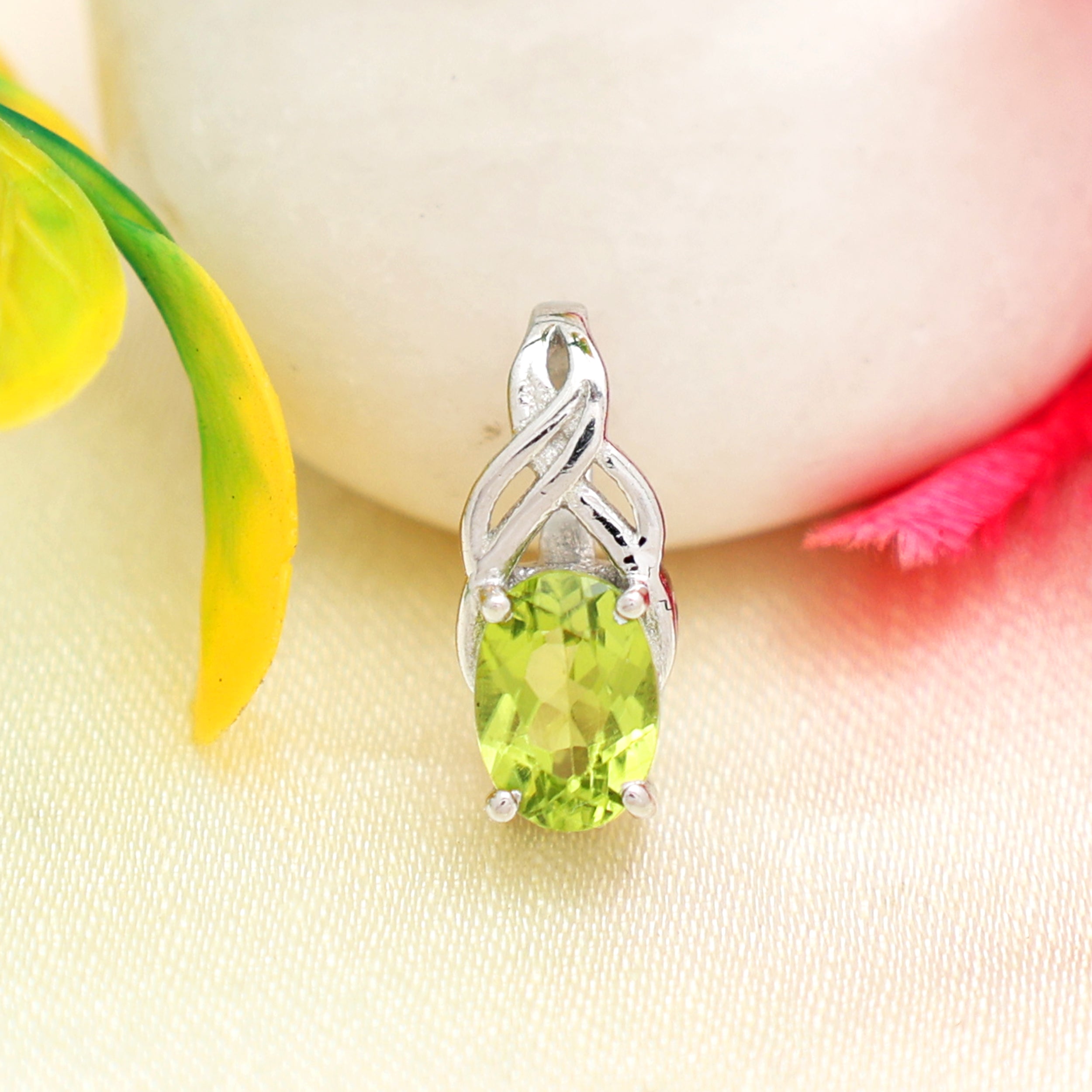 Peridot Oval Pendant with Prong Setting