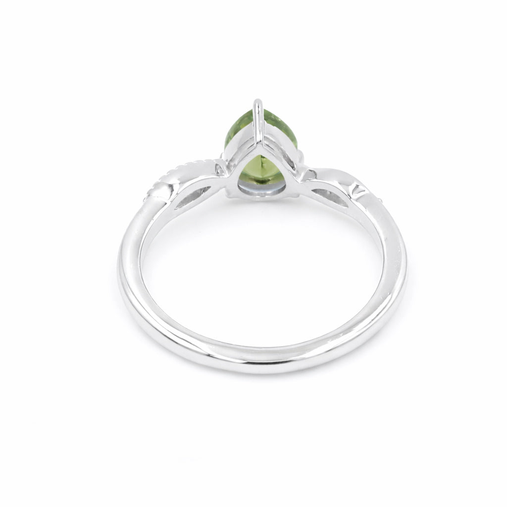 925 Silver Pear Peridot Classic Ring with Modern Minimal Design